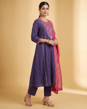 Women Purple Embroidered Straight Fit Ethnic Suit Set
