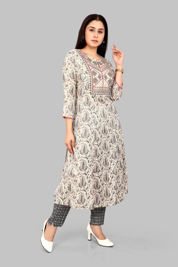 Dilara Off White & Grey Cotton Kurta With Pant Set
