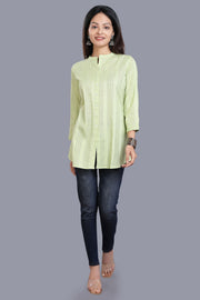 Druhi Pista Green Cotton Short Kurtis