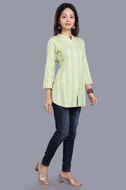 Druhi Pista Green Cotton Short Kurtis