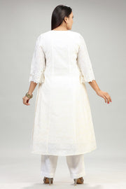 Hadiya White Cotton Embroidered Suit Set