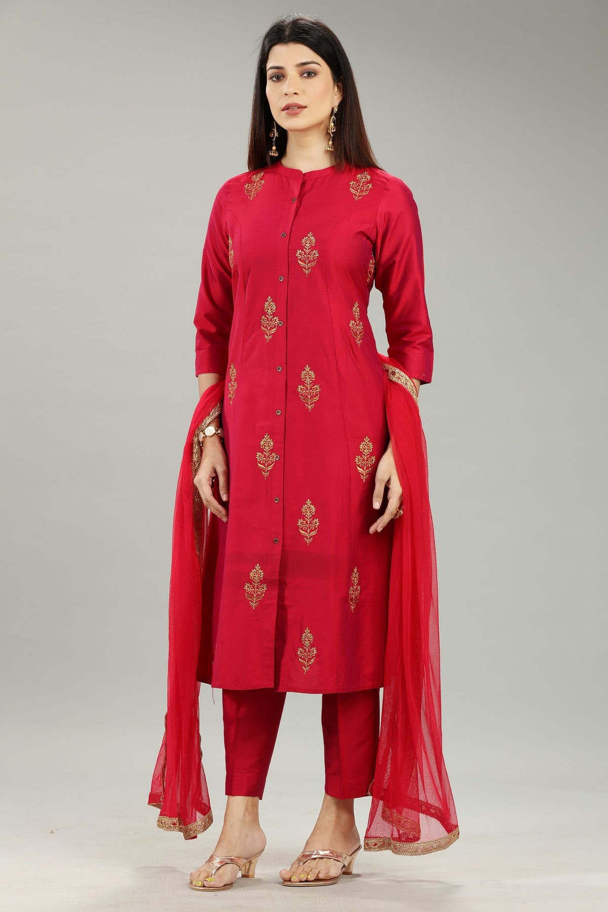 Idhitri Rani Pink Cotton Silk Embroidered Suit Set