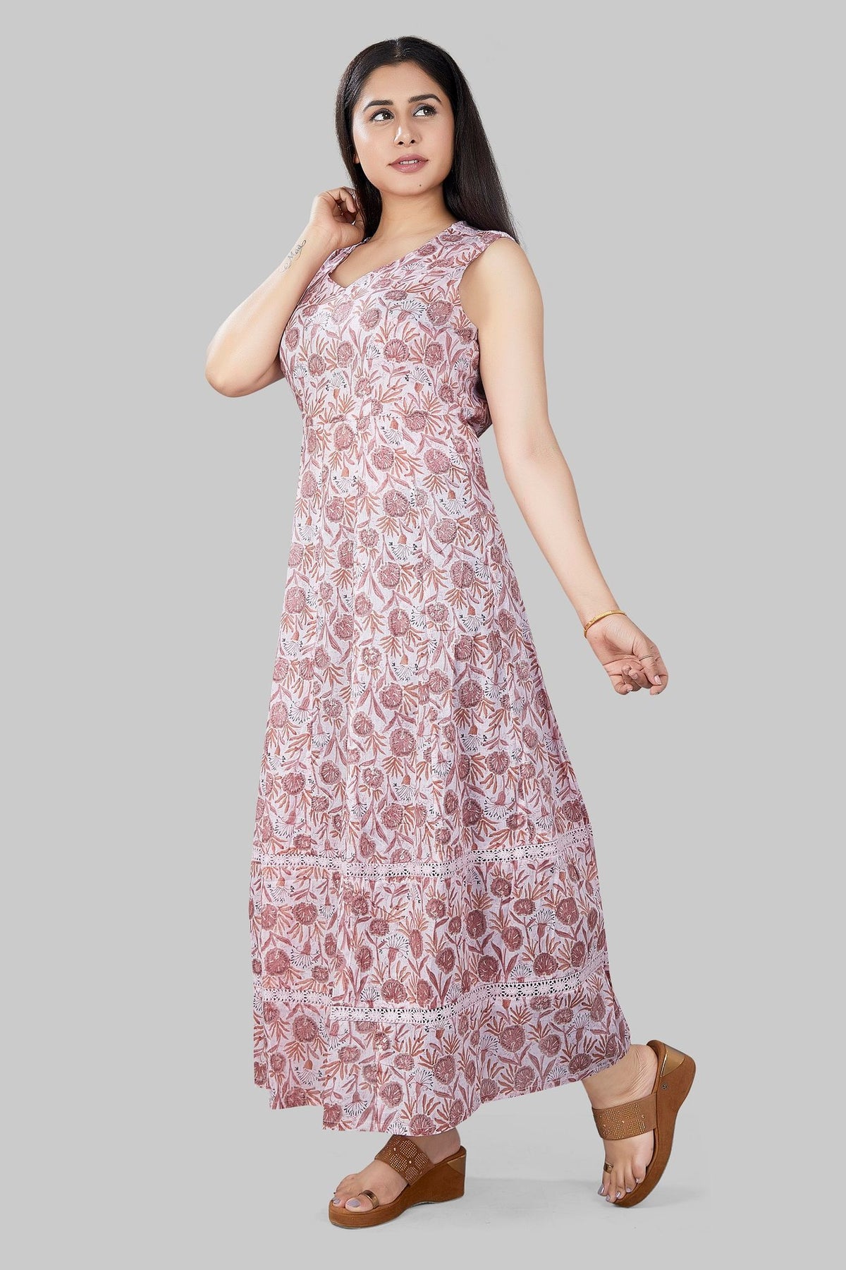 Manar Off White Jaipuri Cotton Printed Sleeves Kurti