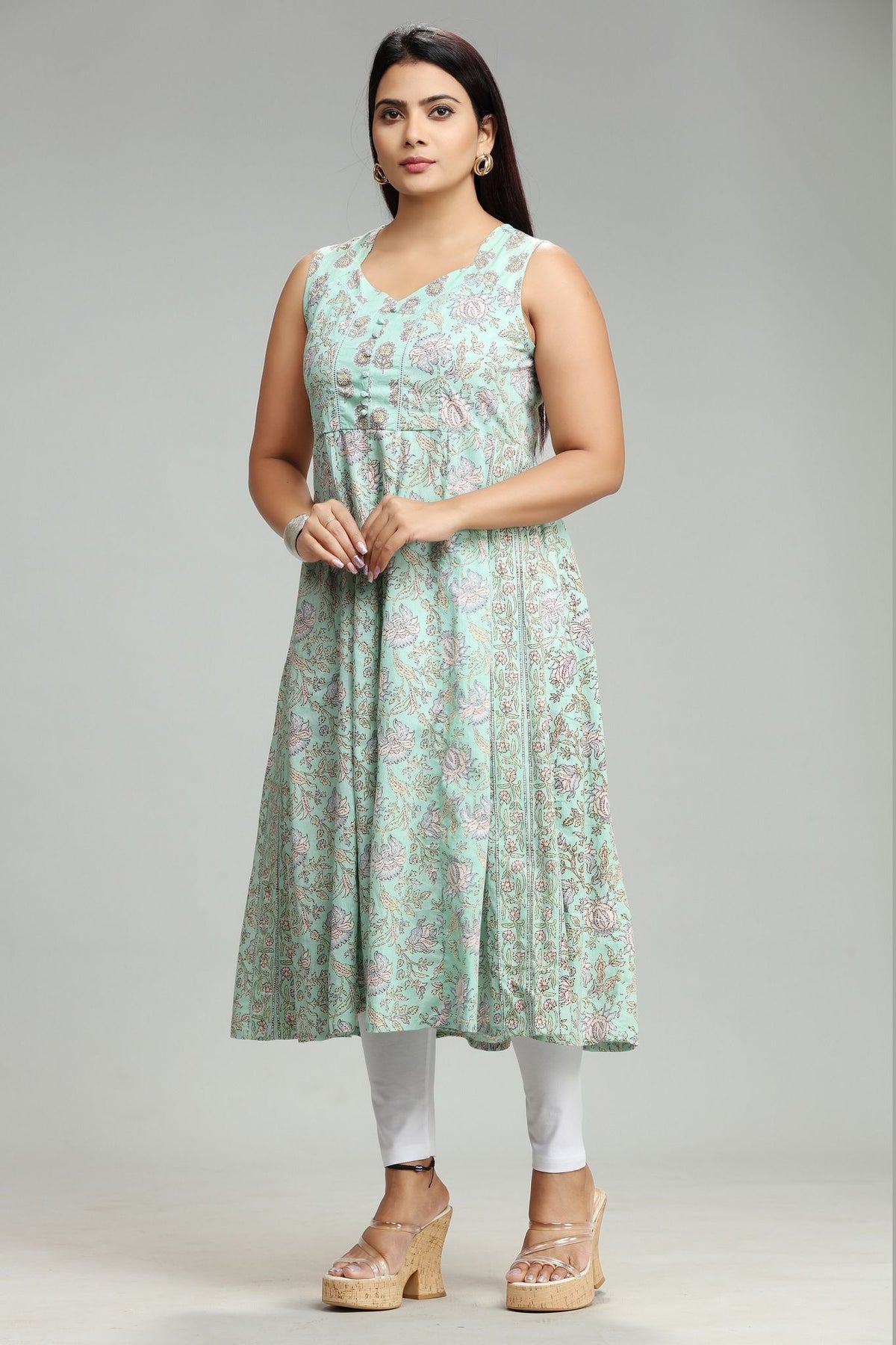 Nandita Pastel Green Cotton Sleeves Kurti