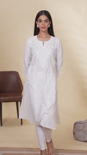 White Embroidered Cotton Straight Kurta