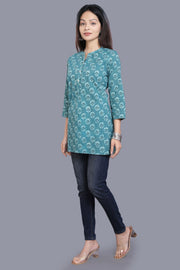Taniska Blue Cotton Short Kurtis
