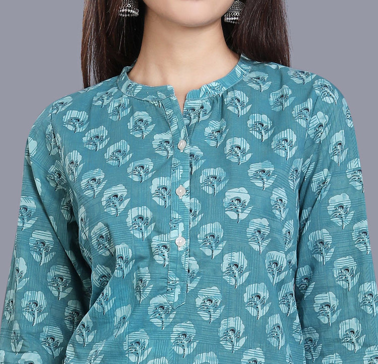 Taniska Blue Cotton Short Kurtis