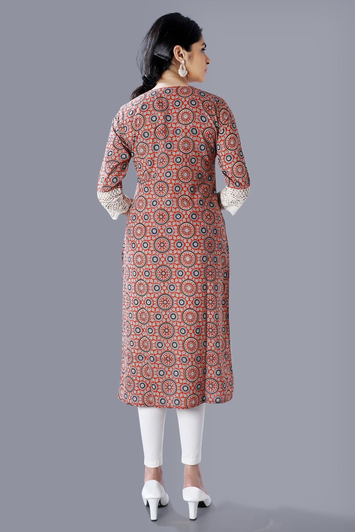 Zaima Maroon Jaipuri Cotton Straight Kurtis