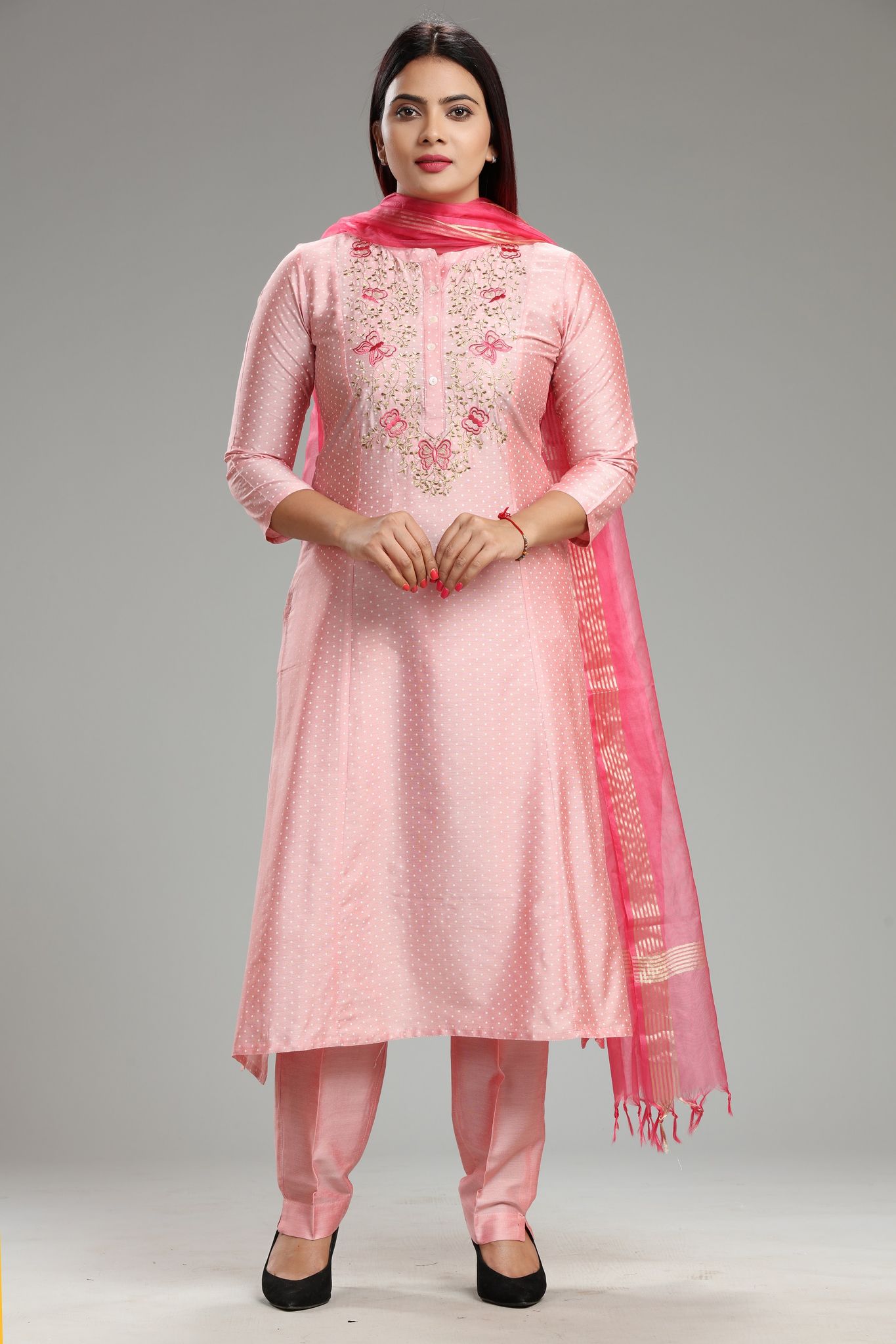 Hasika Light Pink Cotton Silk Embroidered Suit Set